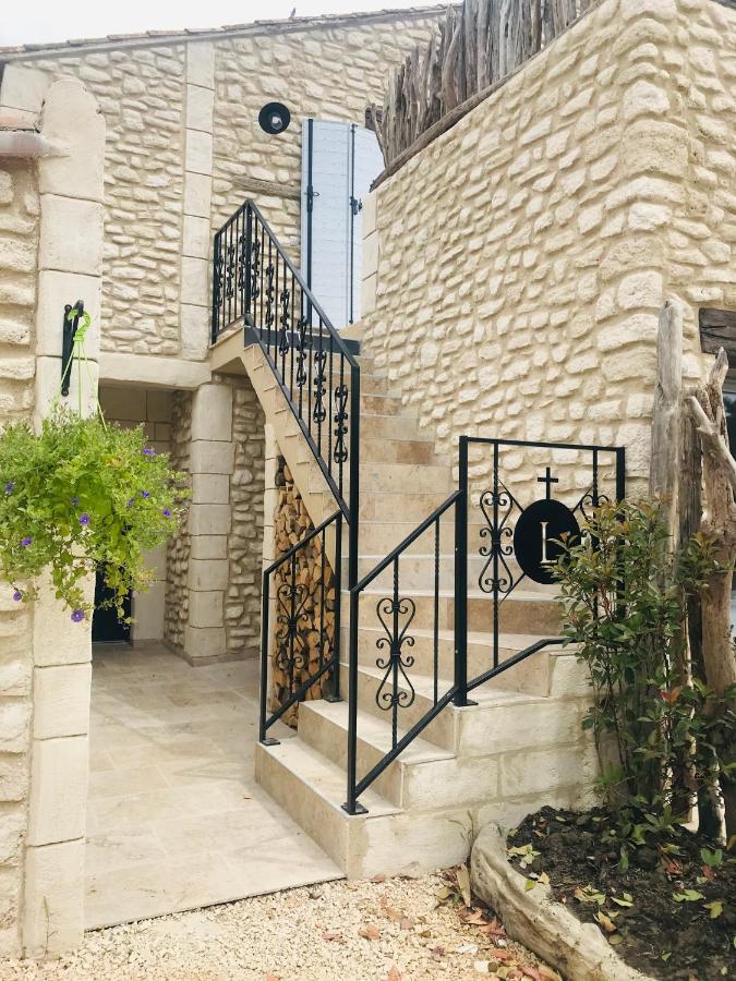 Bed and Breakfast Manade Des Baumelles Saintes-Maries-de-La-Mer Exterior foto