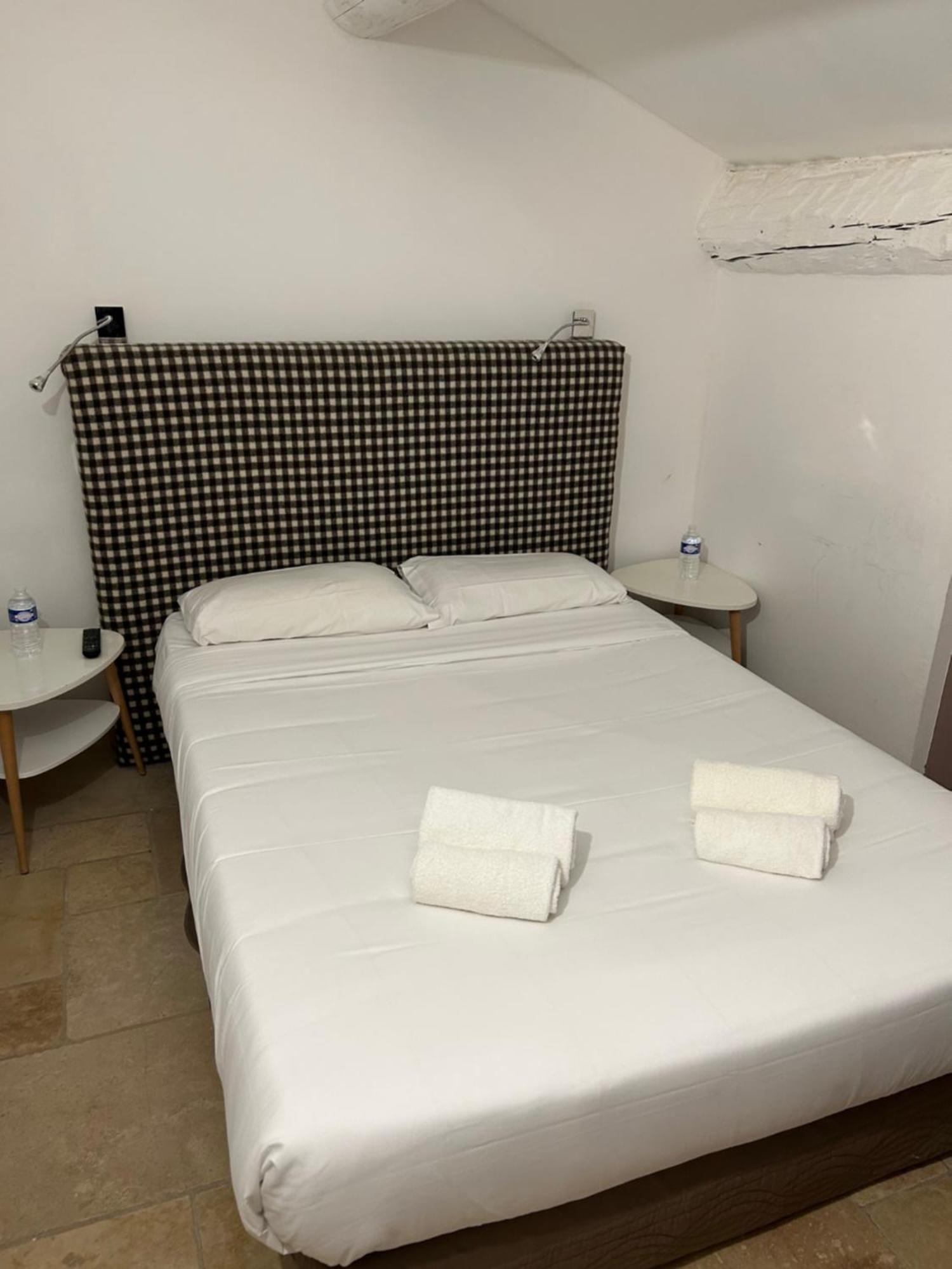 Bed and Breakfast Manade Des Baumelles Saintes-Maries-de-La-Mer Exterior foto